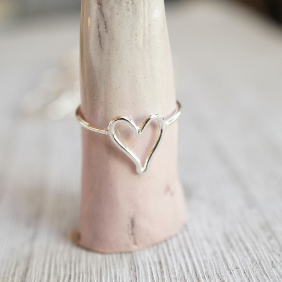 Open heart ring in shiny sterling silver NWT - Picture 3 of 5